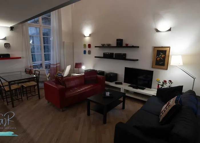 Lägenhet Cattedrale Acquario - Genovainrelax *